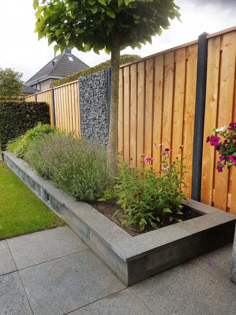 Aanleg tuin schutting 3